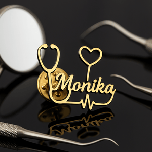 Gold personalized nurse brooch – custom stethoscope lapel pin for doctors & nurses