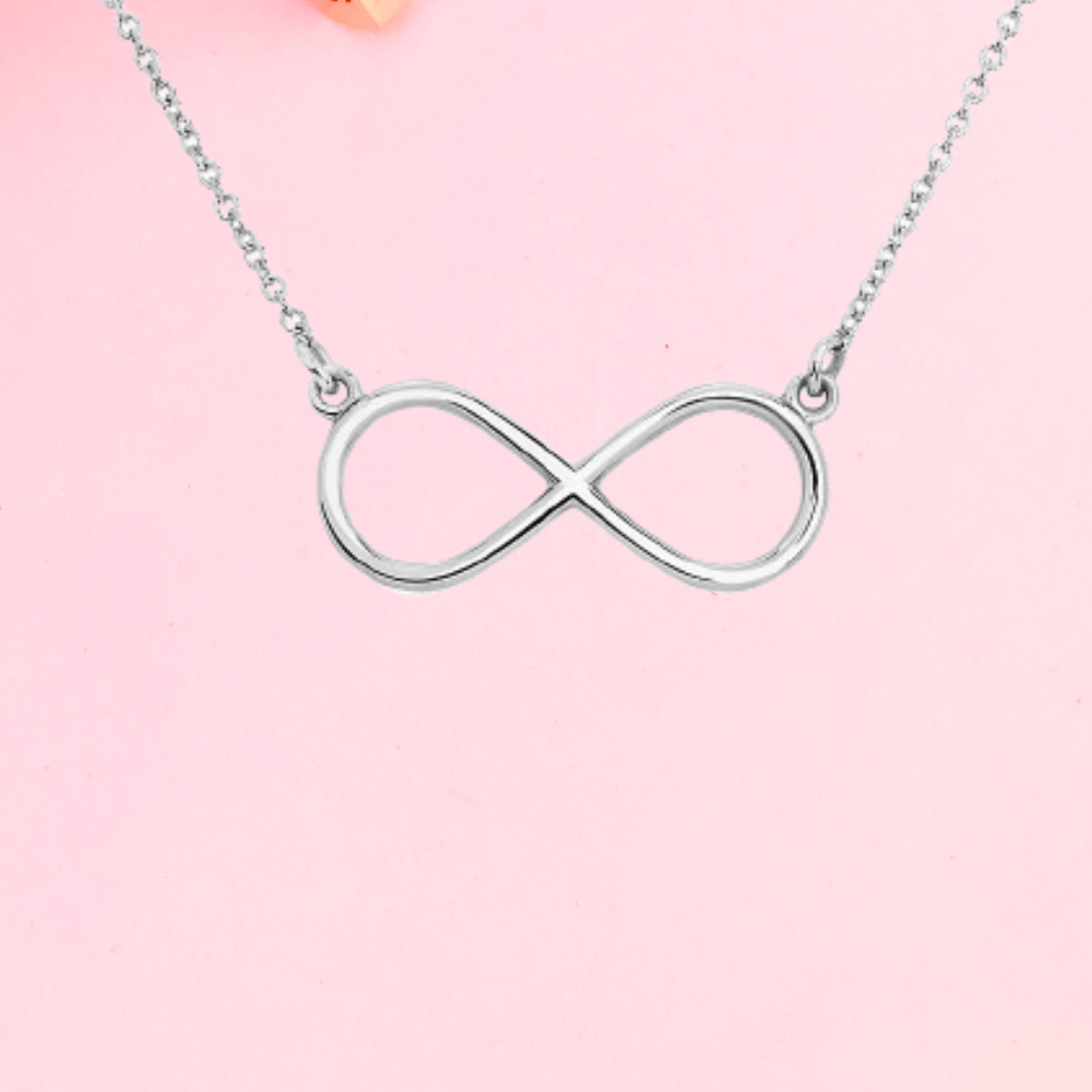 Elegant Infinity Necklace in Silver with Minimalist Design for Everyday Wear